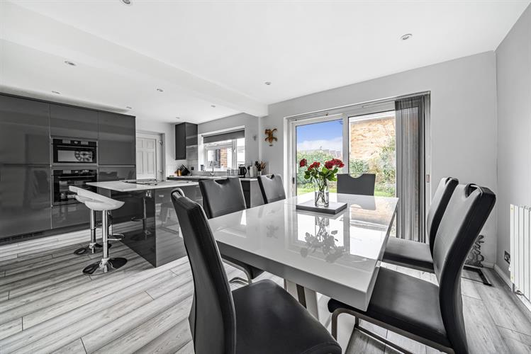 Detached House for sale in Liphook GU30 7DG Kelway Law