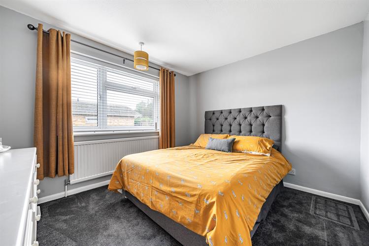 Detached House for sale in Liphook GU30 7DG Kelway Law