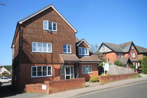 Grayshott, centre