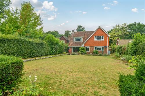 Witley, Godalming in approx. a 1/3 of an acre