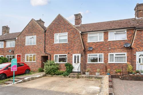 Haslemere close to High Street